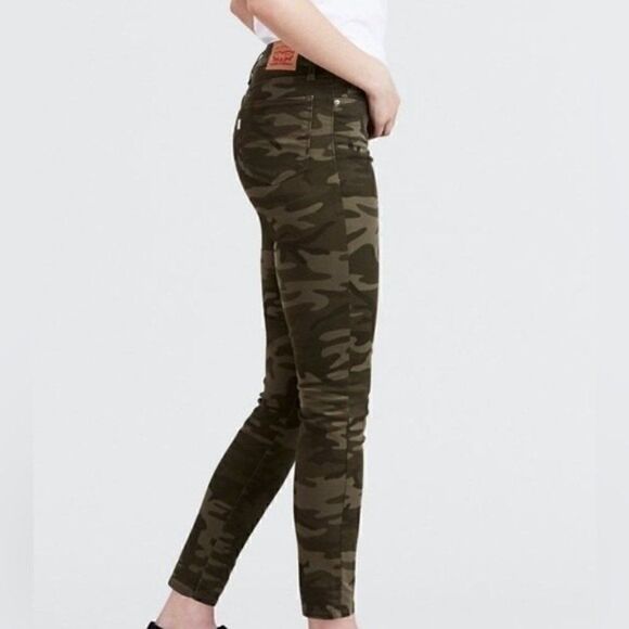 New LEVI'S Women's 711 Skinny Ankle, pants Jeans camo size 00 waist 24 - Picture 8 of 15